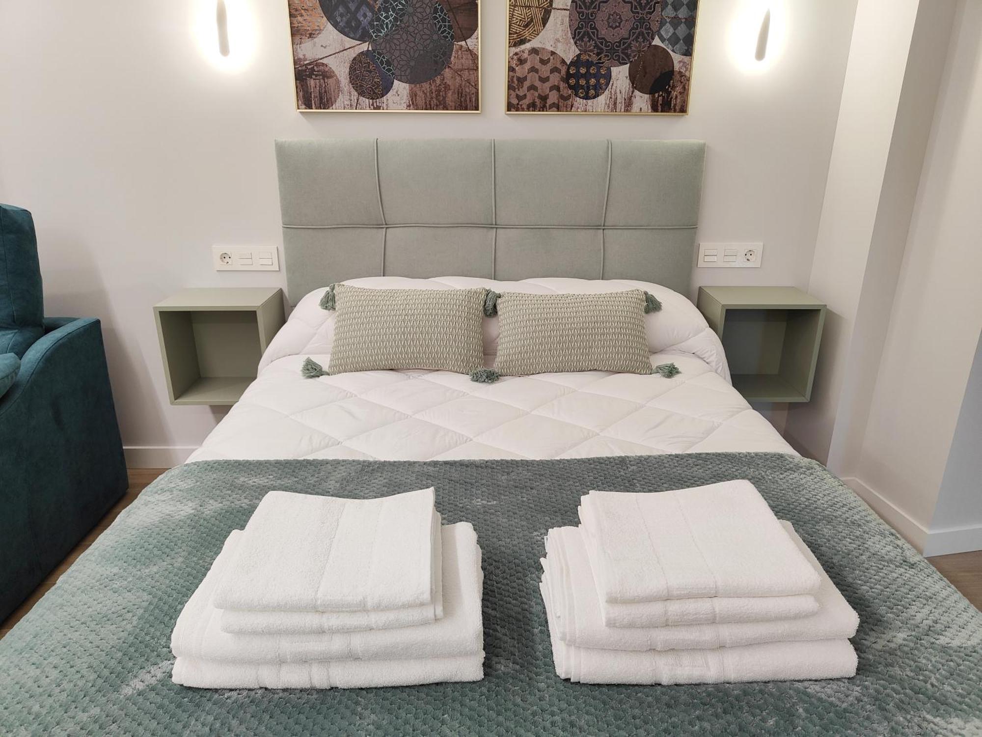 Apartamentos Centro Oviedo Caveda ภายนอก รูปภาพ