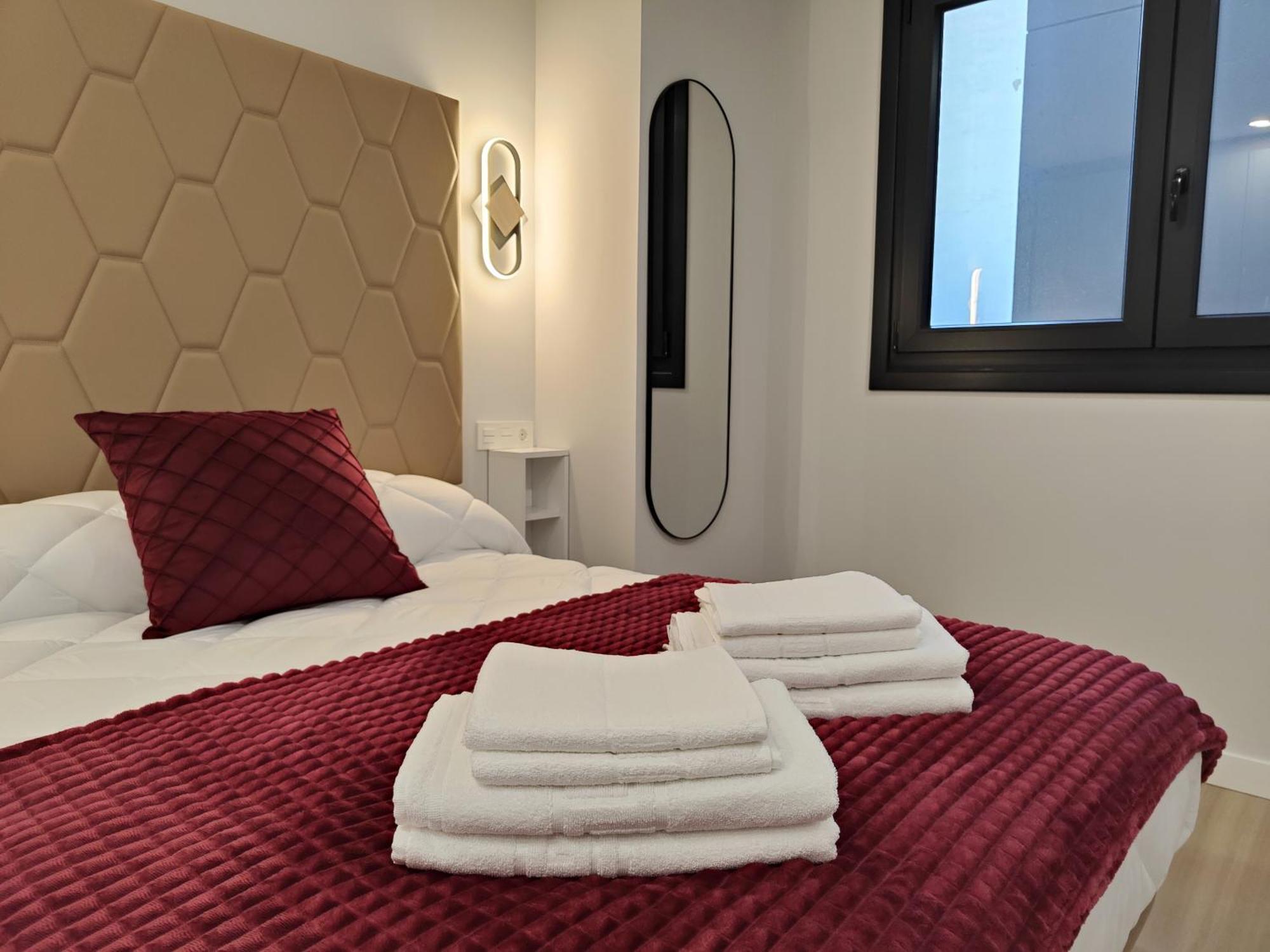 Apartamentos Centro Oviedo Caveda ภายนอก รูปภาพ