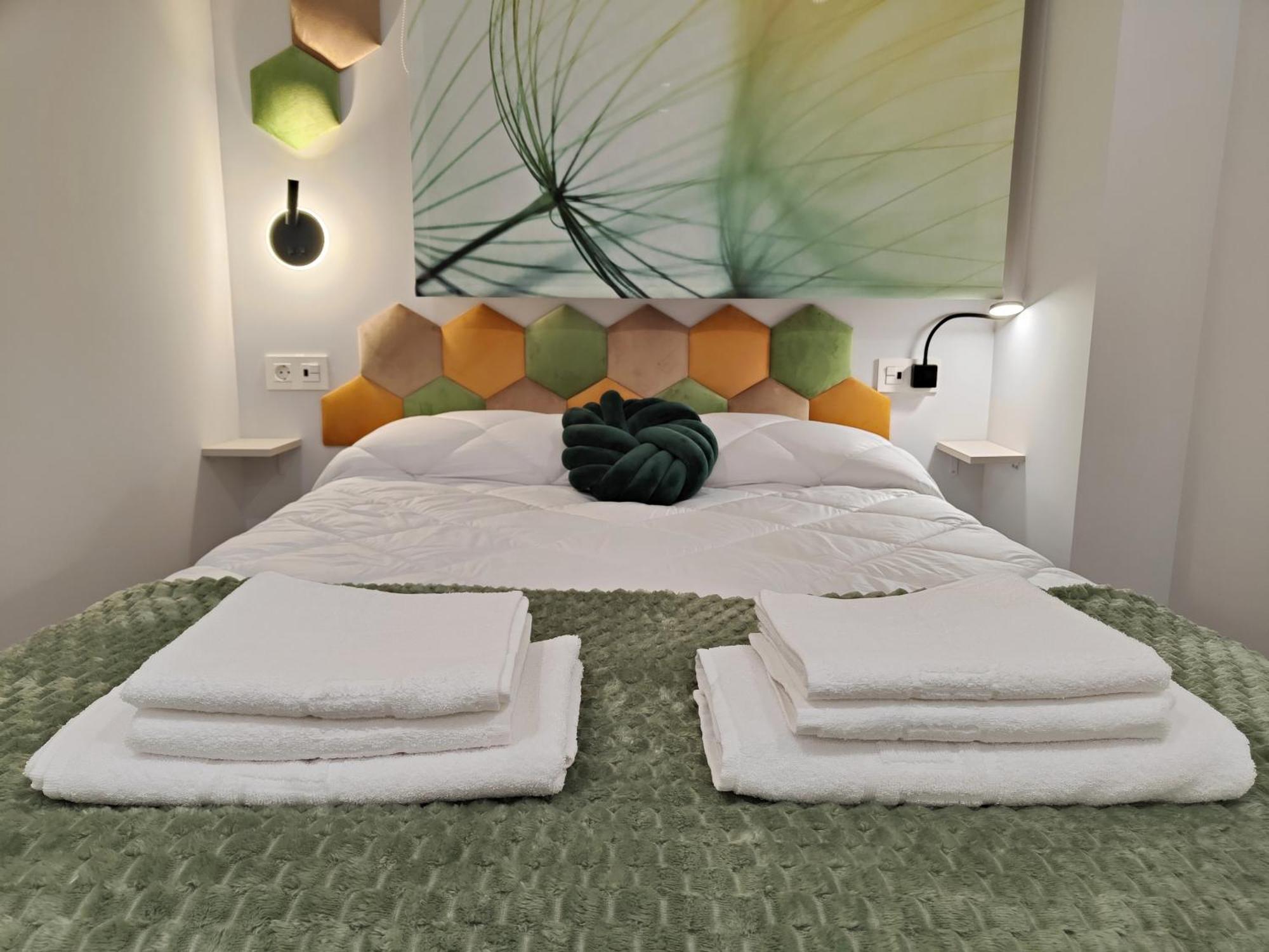 Apartamentos Centro Oviedo Caveda ภายนอก รูปภาพ